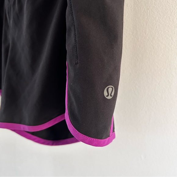 Lululemon run times shorts sz 6 - Picture 2 of 6